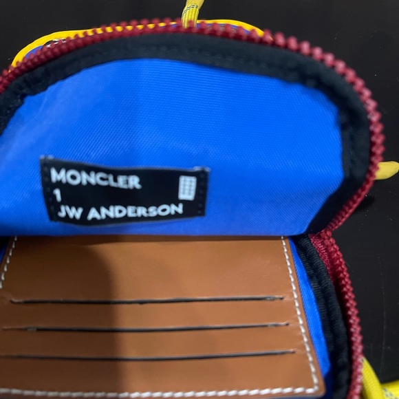 Moncler X JW Anderson Cross Body - Picture 2 of 2